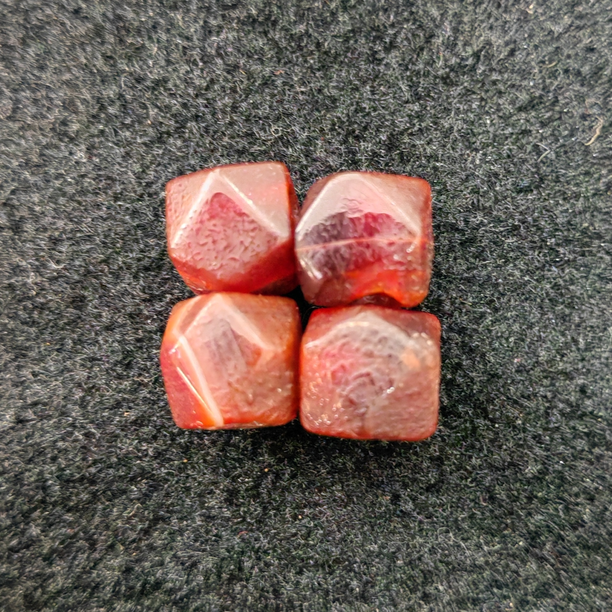 （2月16日福袋5）四颗酒红深红橘皮唐八棱颈饰手串配珠