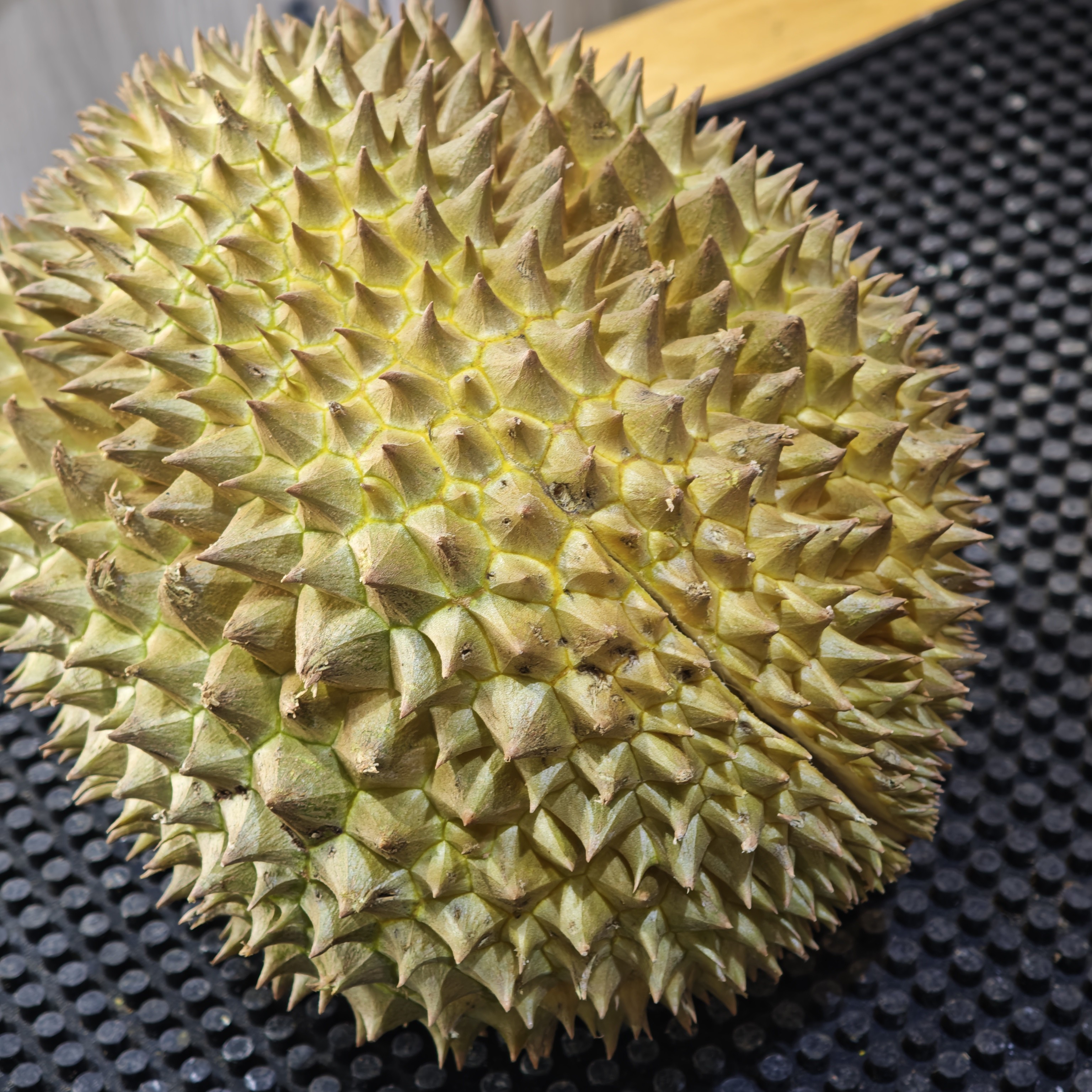 2号新鲜泰国树熟榴莲3-6斤，鲜榴莲，核小榴莲同城送榴莲同城配金枕泰国