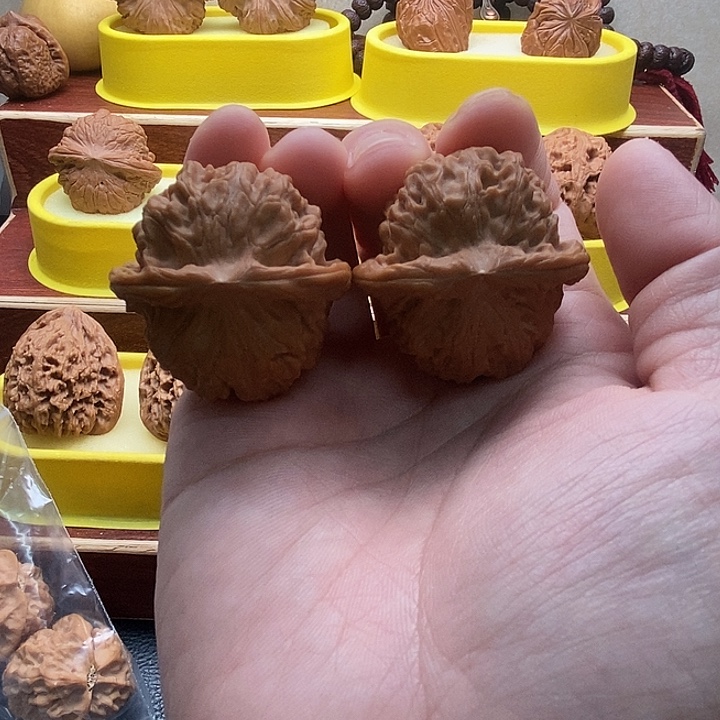 文玩核桃吊坠天地