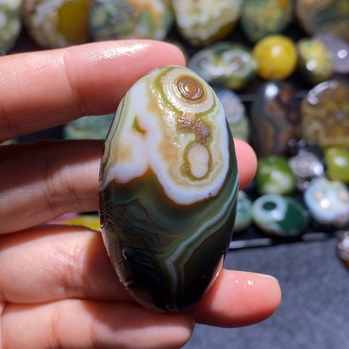 玛瑙/玉髓珠宝奇石未镶嵌