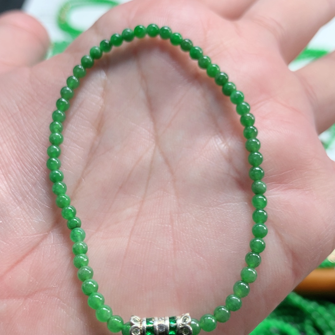 翡翠未镶嵌手链翡翠