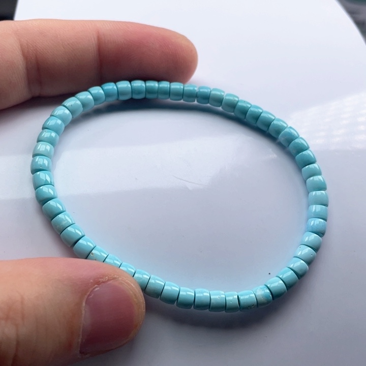 绿松石颈饰未镶嵌