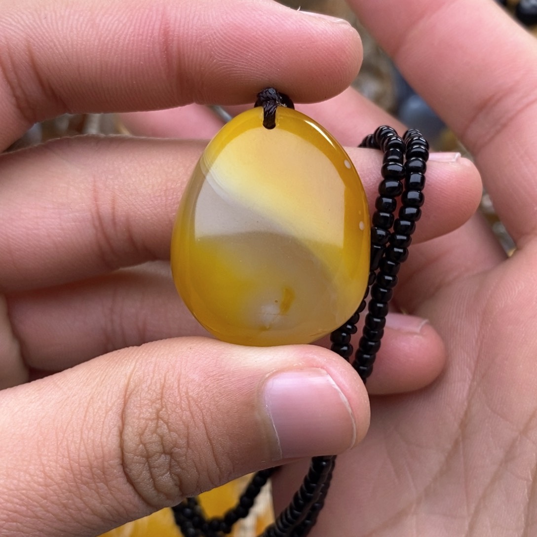 玛瑙/玉髓挂件未镶嵌