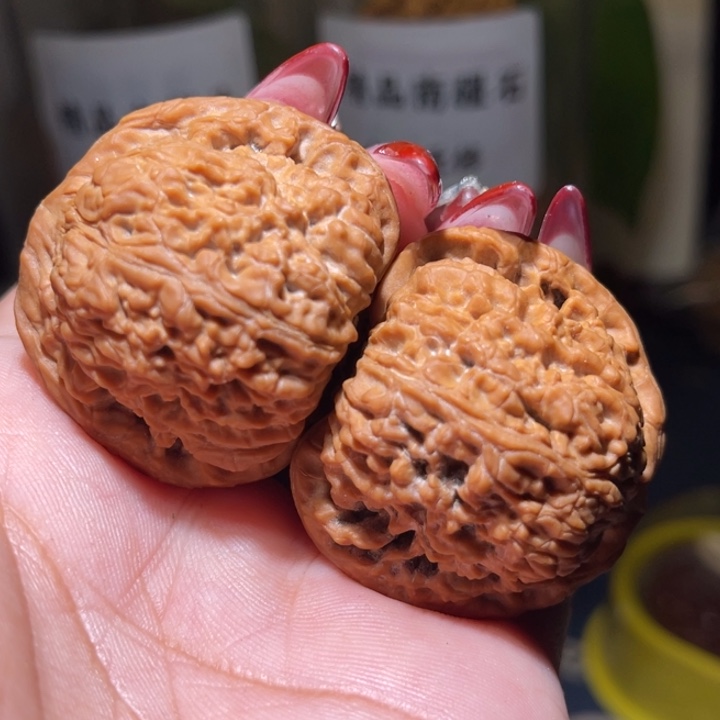 桃核把件             38