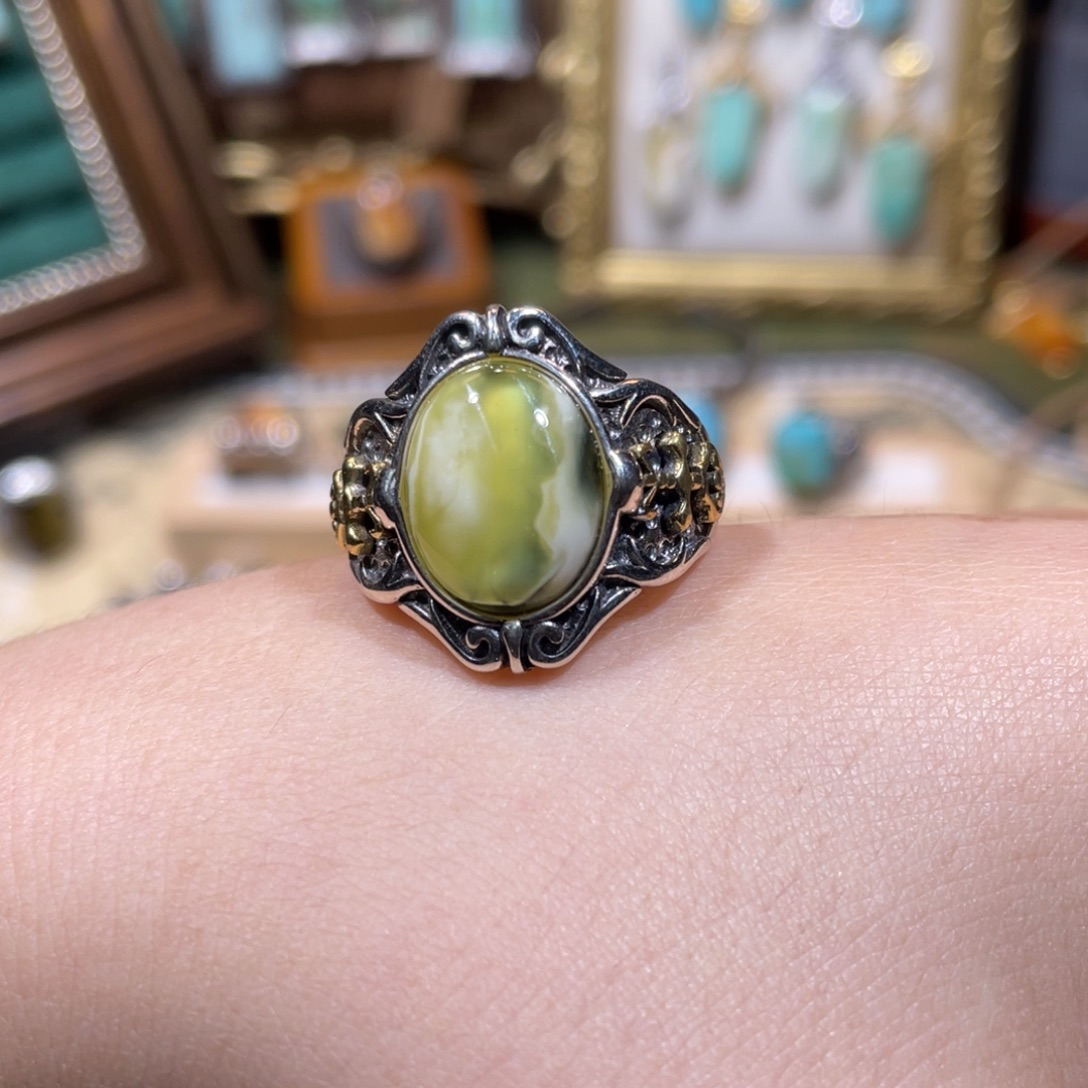 银S925镶嵌琥珀戒指戒指