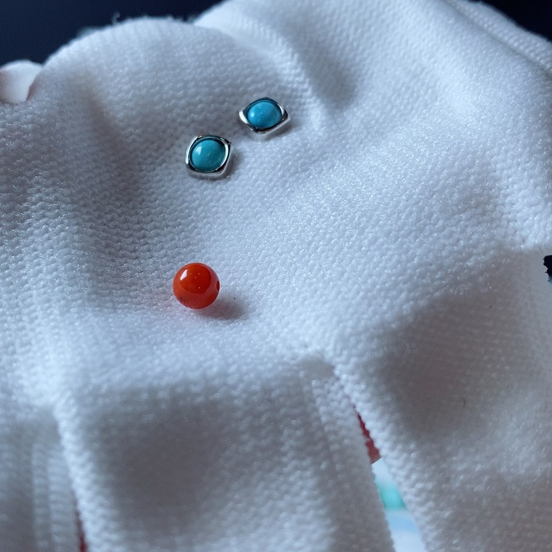 南红玛瑙颈饰未镶嵌