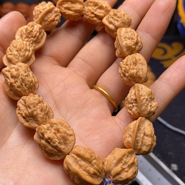 【闪购商品】吊坠文玩核桃迎**光嵩山蛤蟆白茬手串