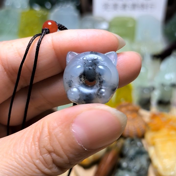 岫玉吊坠(不含链)未镶嵌