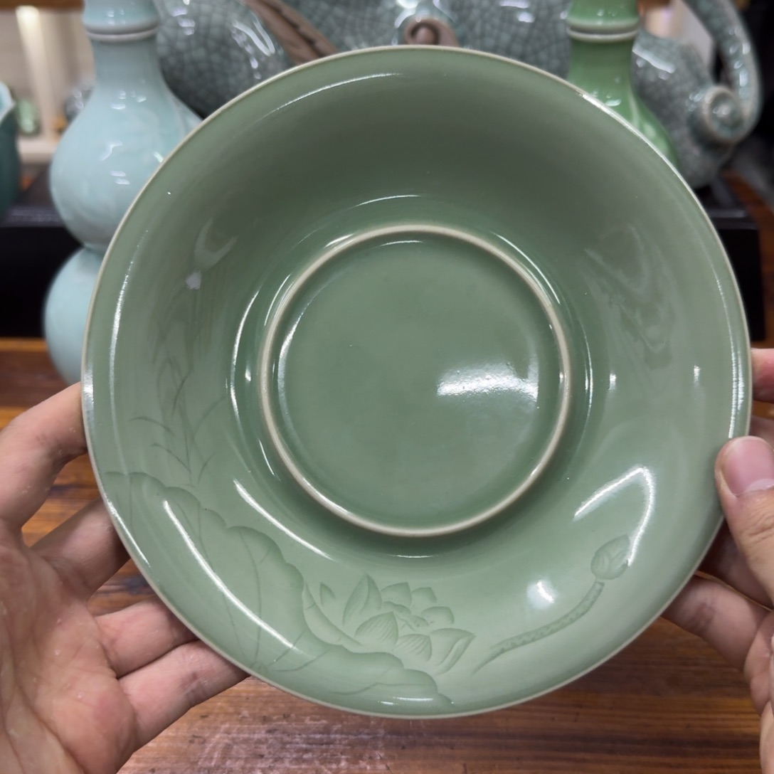 龙泉青瓷茶具微瑕7246