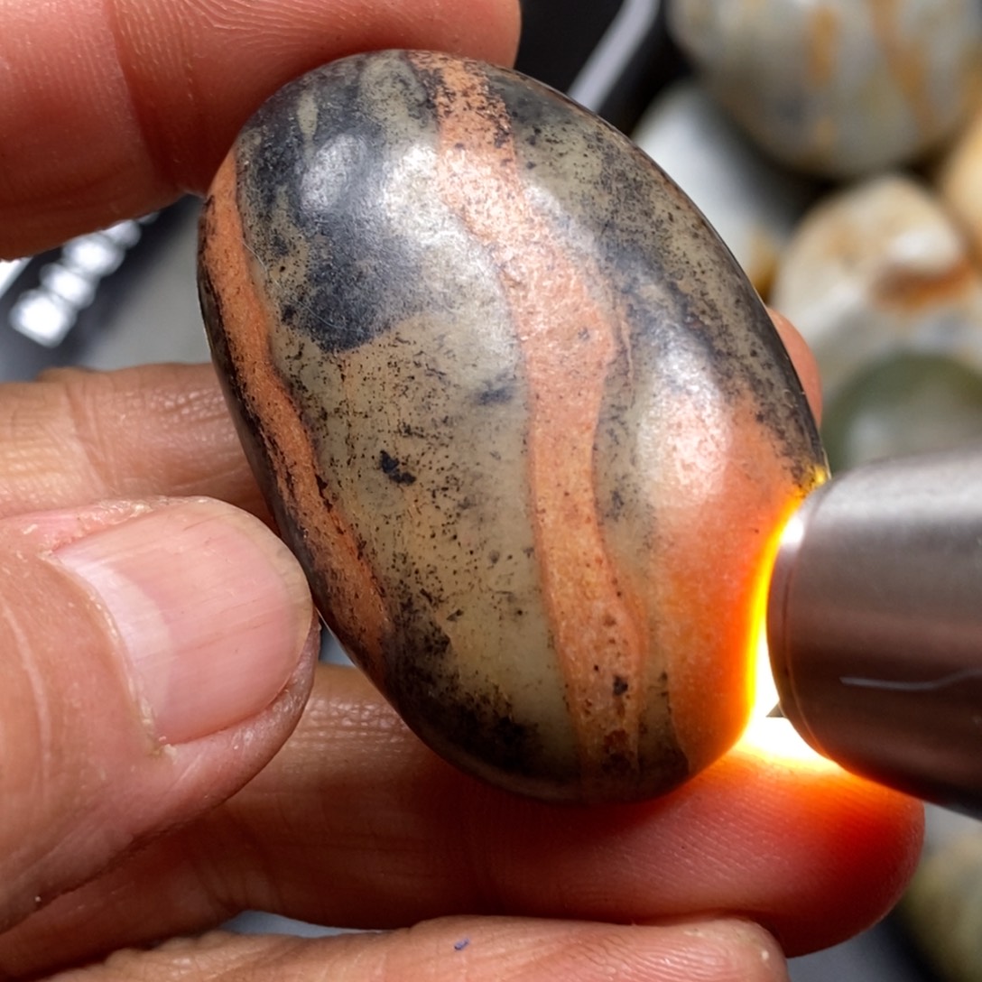 和田玉（糖玉）挂件未镶嵌