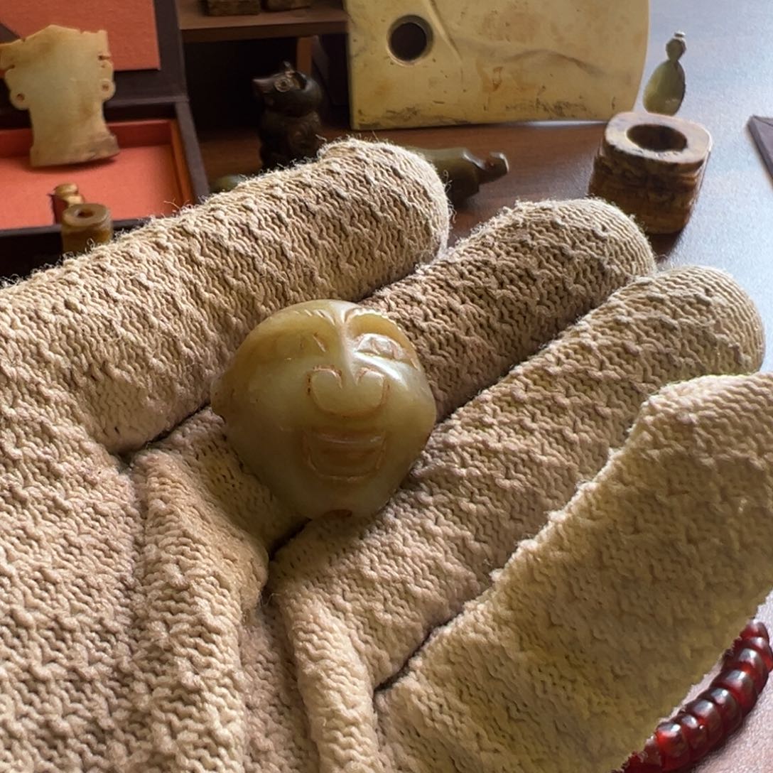 未镶嵌和田玉挂件传*