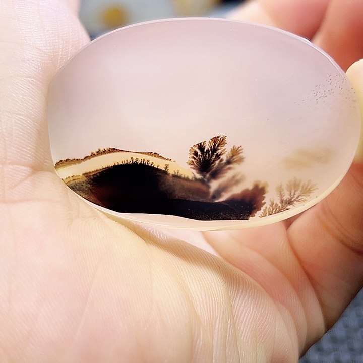 玛瑙/玉髓未镶嵌珠宝半成品泥*