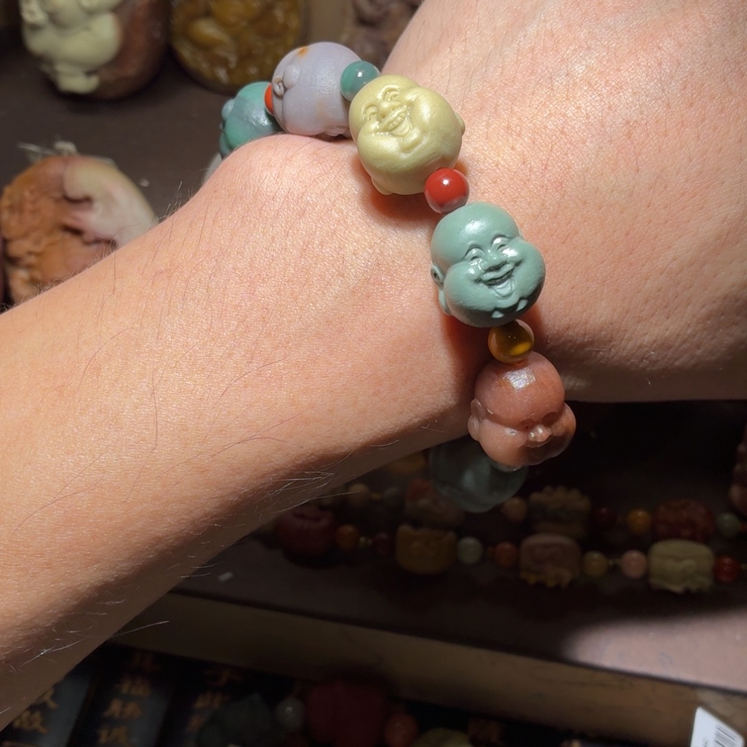 喵***石英质玉未镶嵌吊坠18