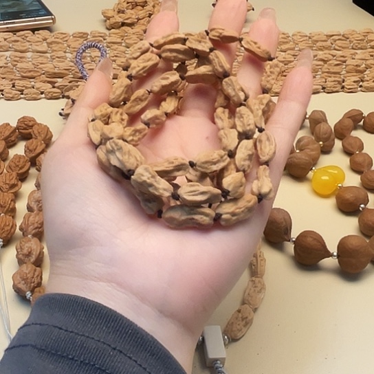 任***骋文玩核桃吊坠异形脖挂