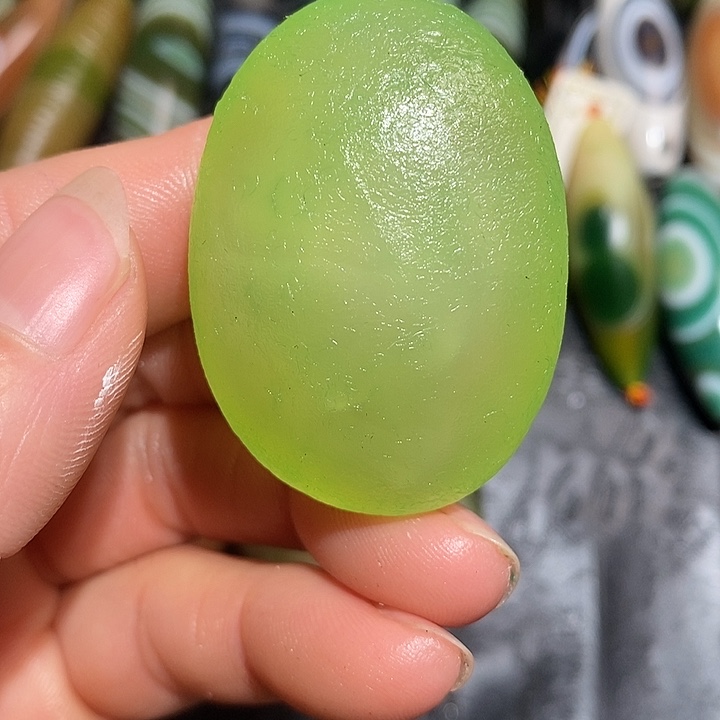 豆***粒玛瑙/玉髓合金颈饰