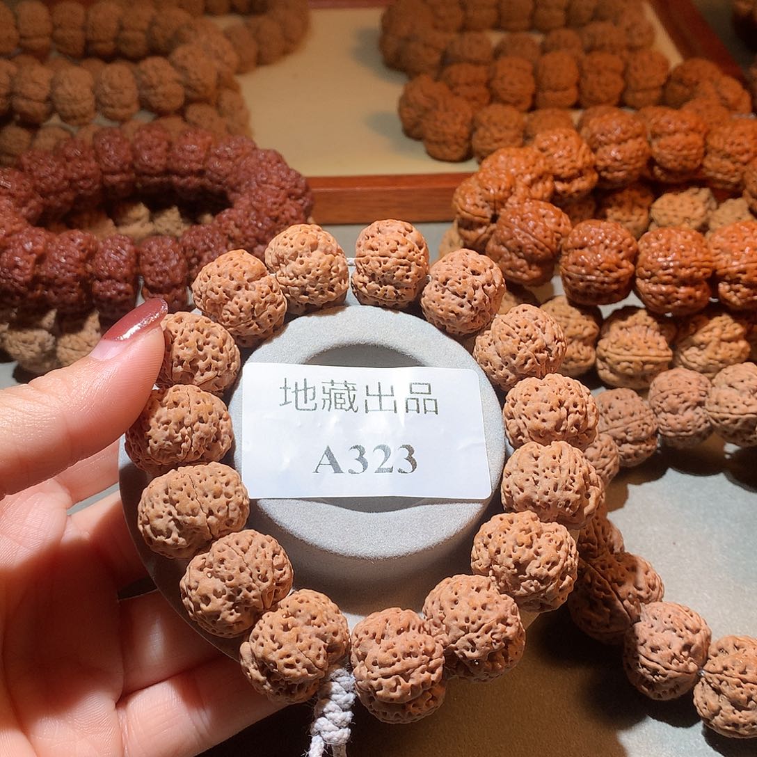 金刚菩提手串江**c20尺寸安娜蜂王