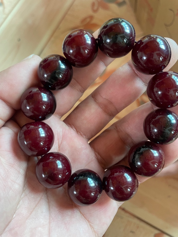 24特色工艺 高级花梨木2.0手串