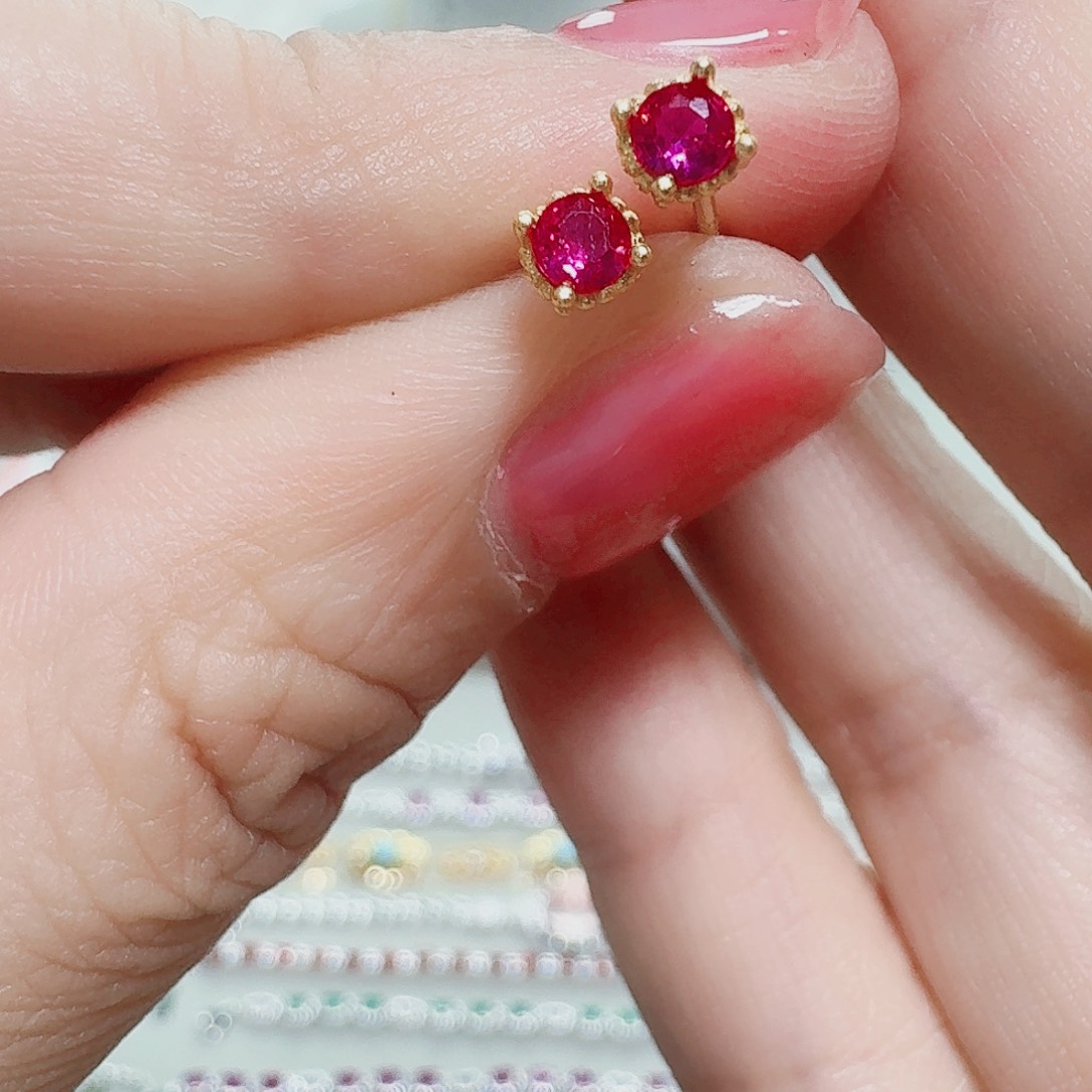 925银合成立方氧化锆耳钉