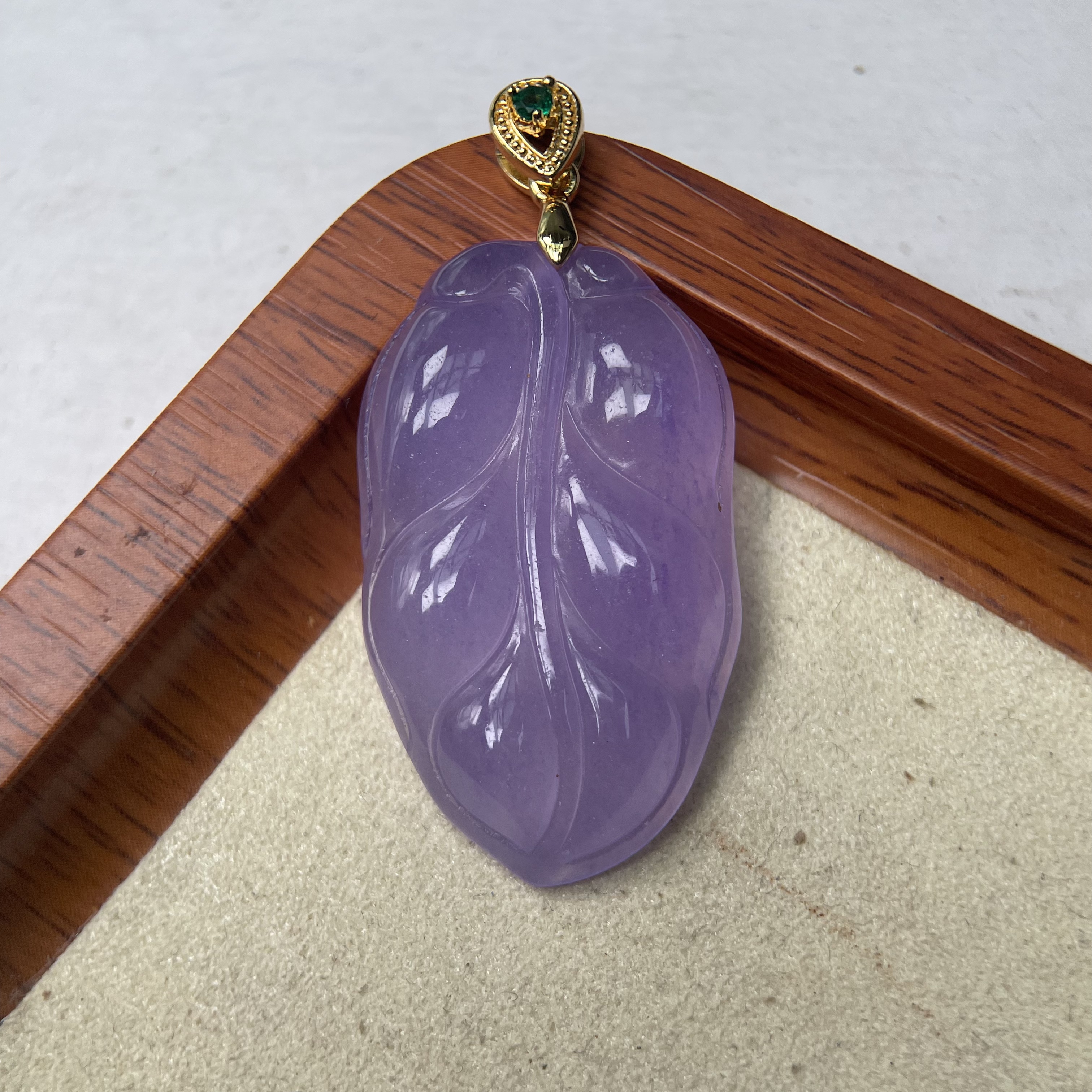 A574紫色叶子吊坠