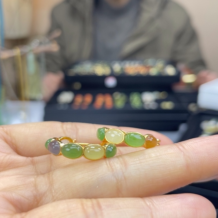 和田玉银S925镶嵌耳饰