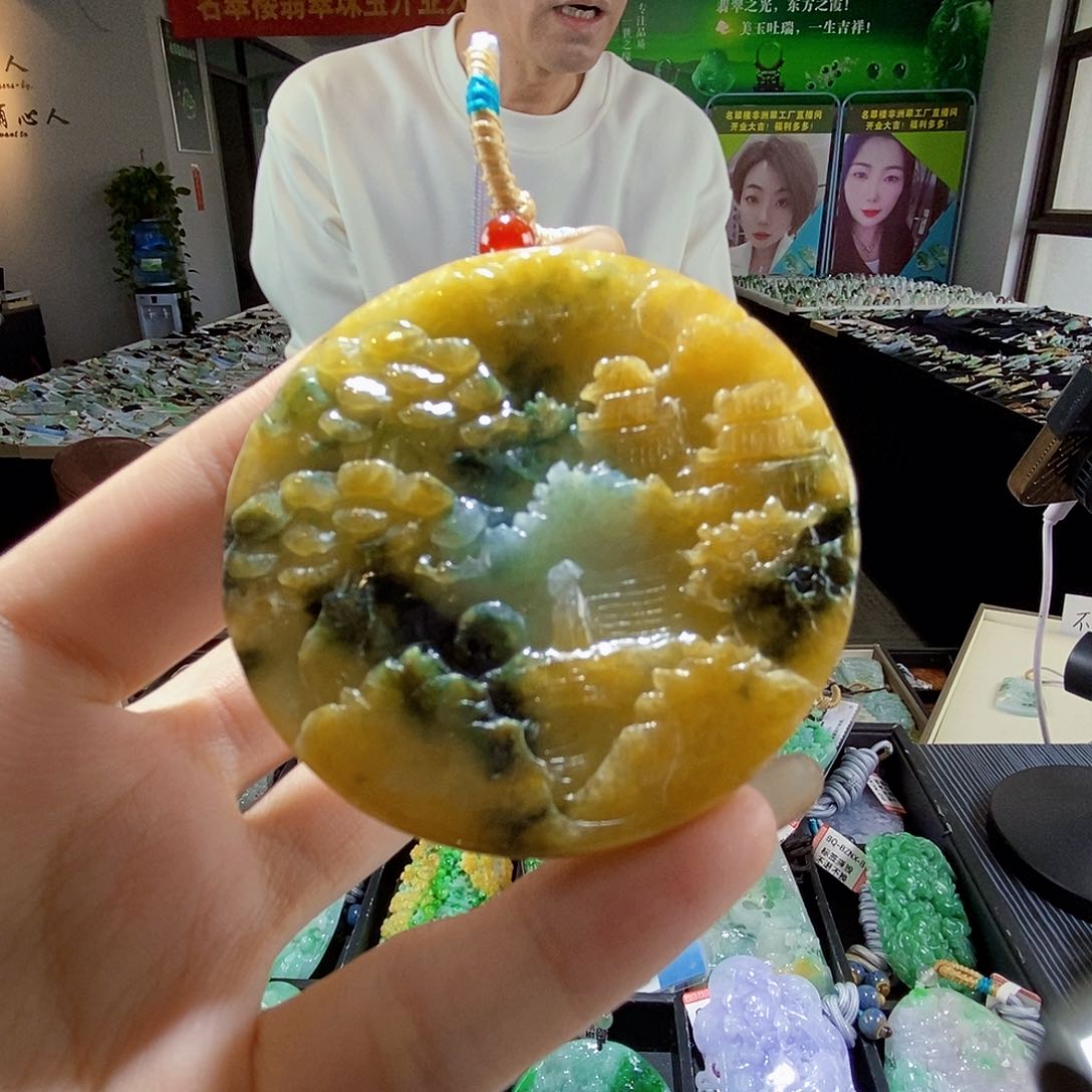 颈饰未镶嵌翡翠翡翠