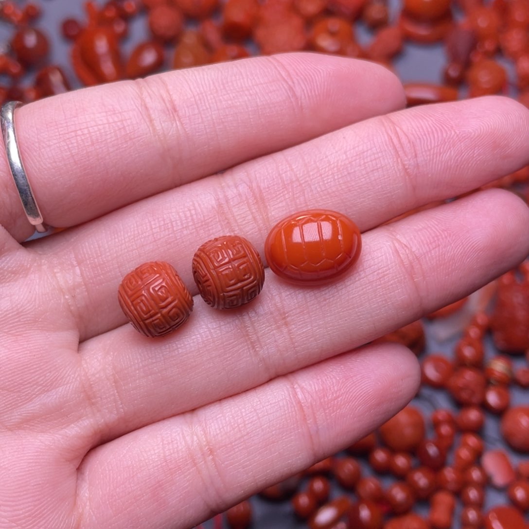 南红玛瑙配饰10.0未镶嵌阿***?