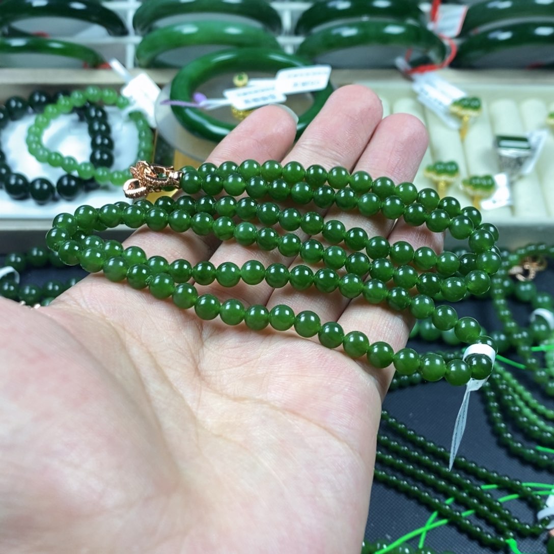 和田玉（碧玉）项链未镶嵌小*哇