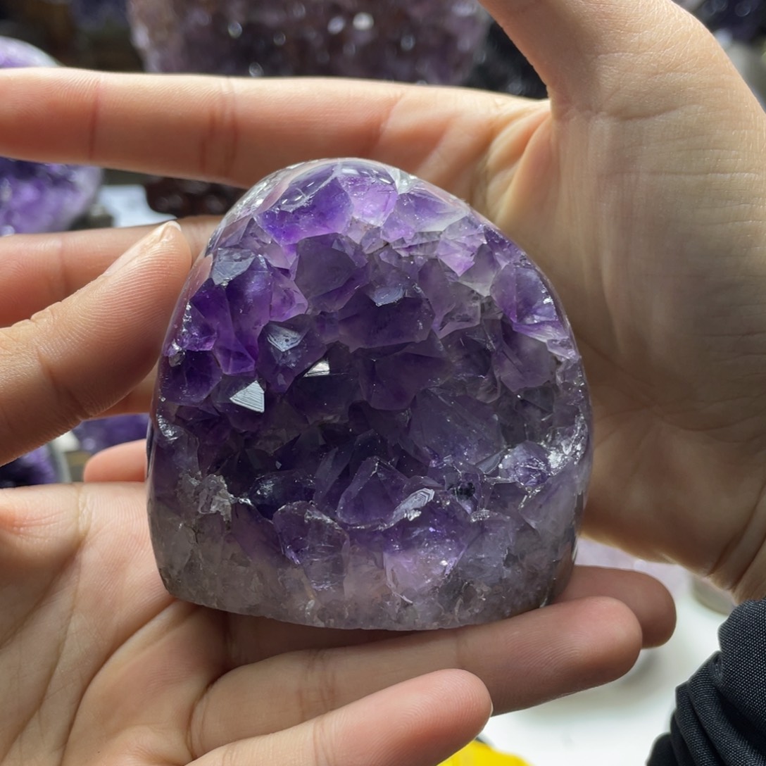 紫晶大型摆件（非配饰）未镶嵌