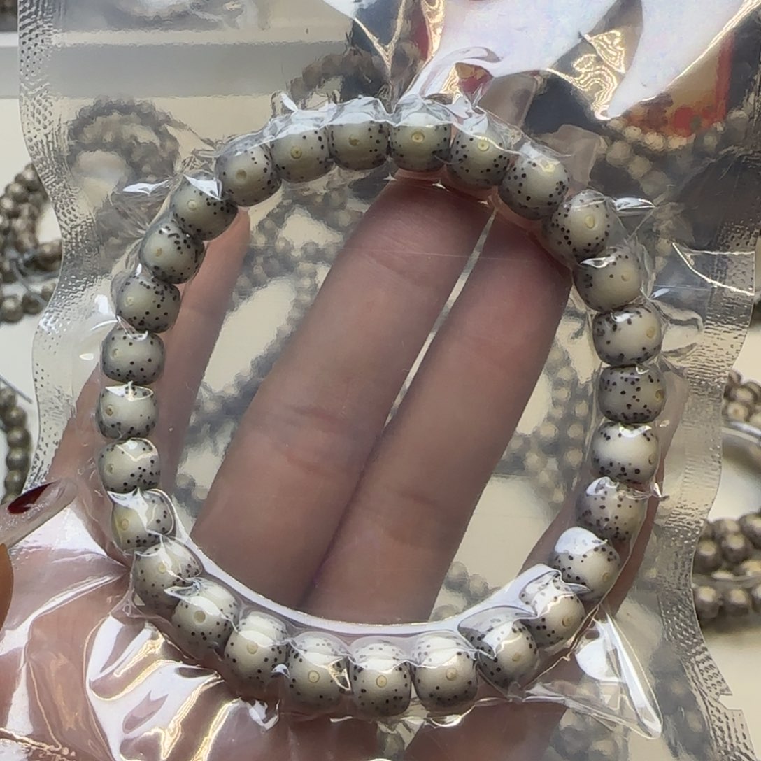 星月菩提手串石玉冰糖贯穿留白8×7