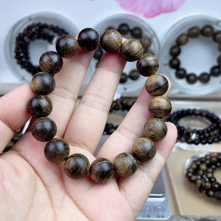 手串沉香c****a越南芽庄白奇玉化留疤嘤子虎斑
