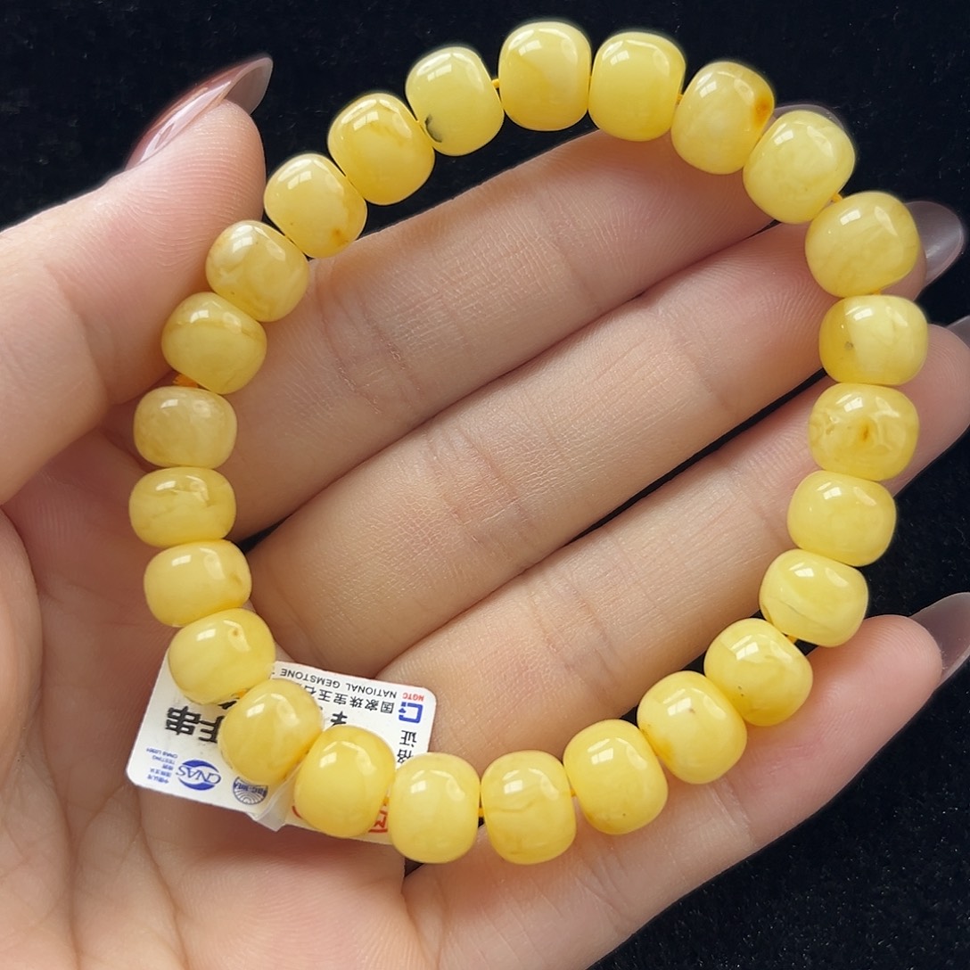 未镶嵌琥珀珠宝奇石