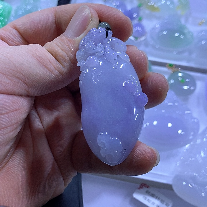 颈饰未镶嵌翡翠天然翡翠A货吊坠