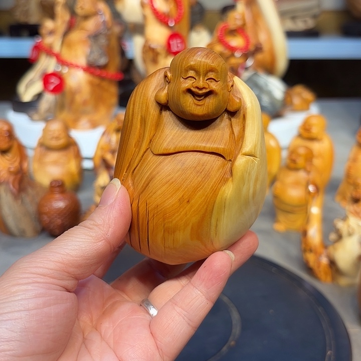 柏木太行崖柏弥勒佛