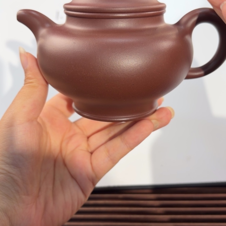 紫砂茶壶宜兴原矿老紫泥330