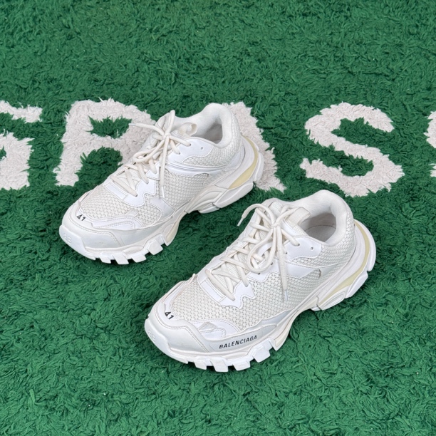99新 Balenciaga/巴黎世家 Track3.0 男鞋做旧版老爹鞋 98新 41码