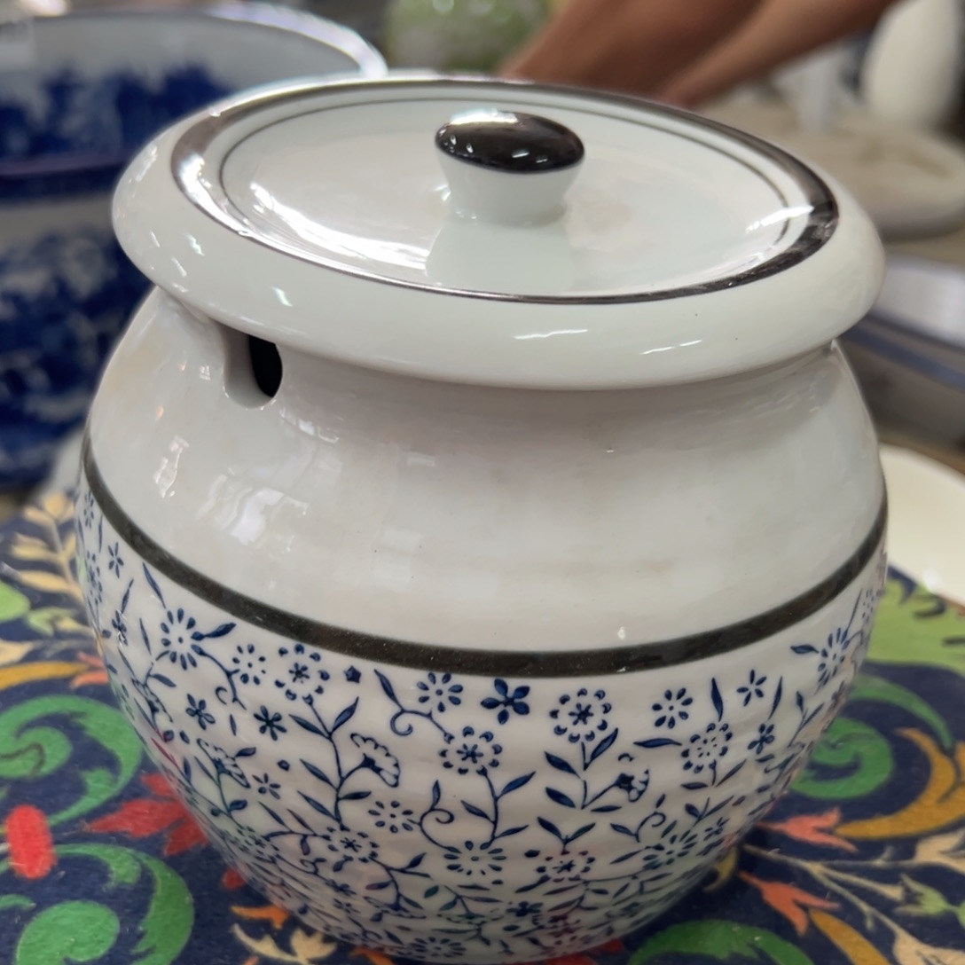 瓷片微瑕青花瓷器值得购买