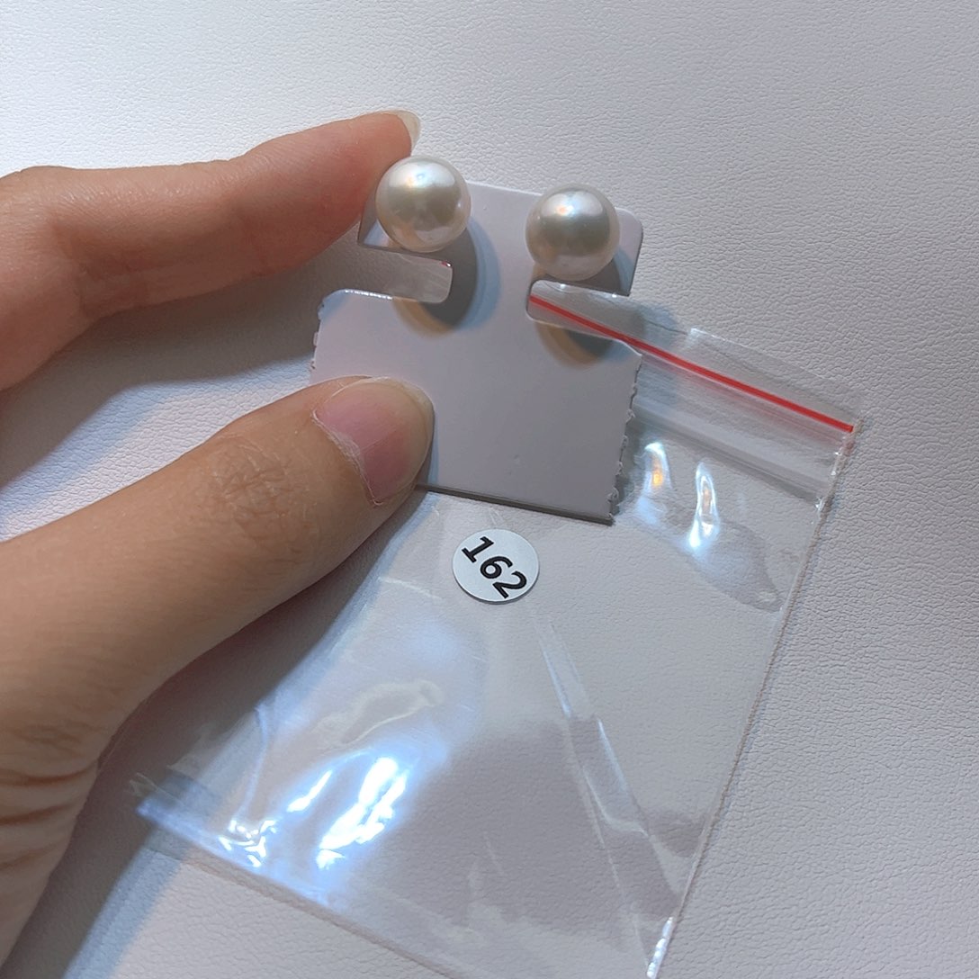 银S925镶嵌淡水珍珠耳饰