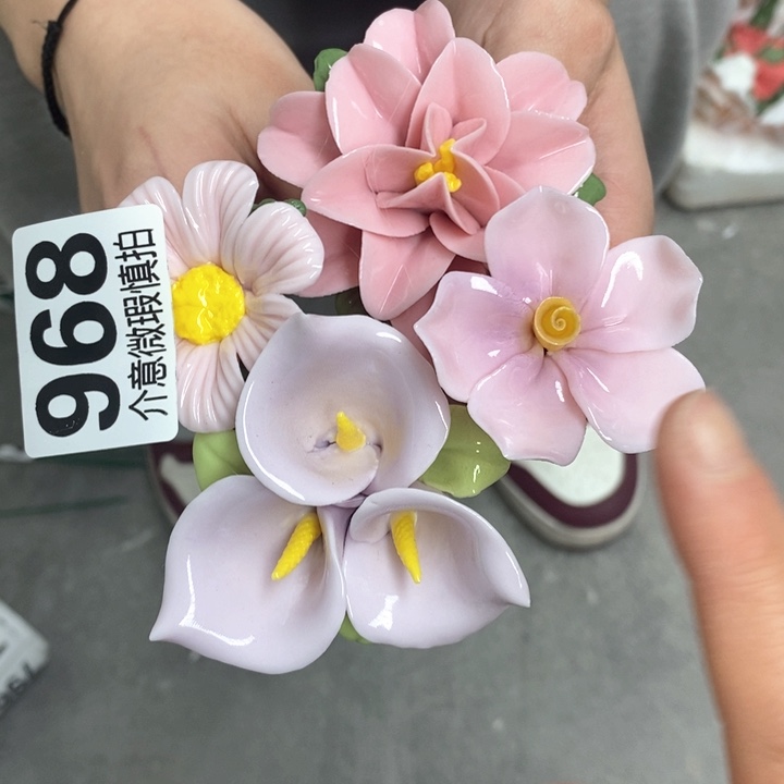 摆件陶瓷材料研究