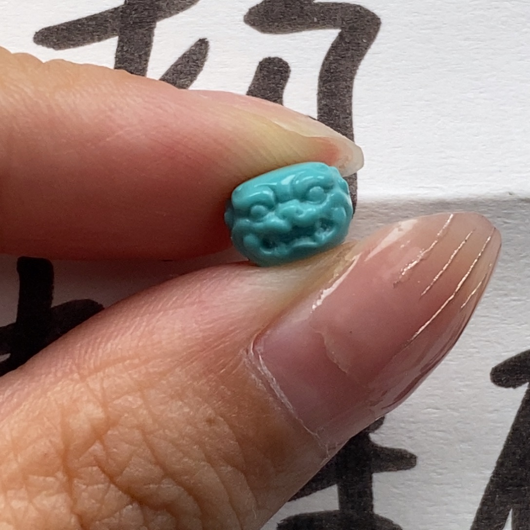 未镶嵌绿松石颈饰