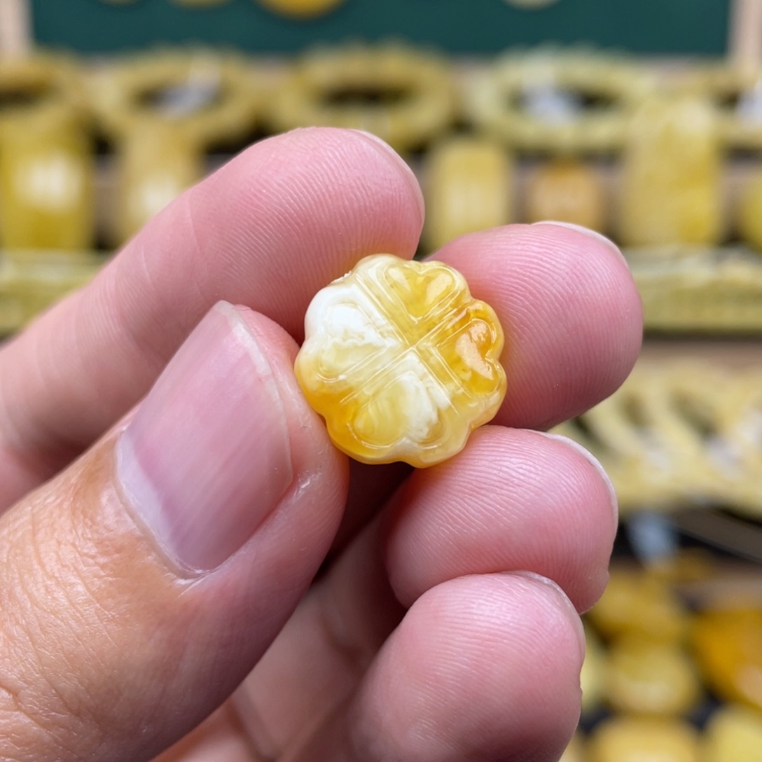 未镶嵌琥珀裸石琥珀蜜蜡