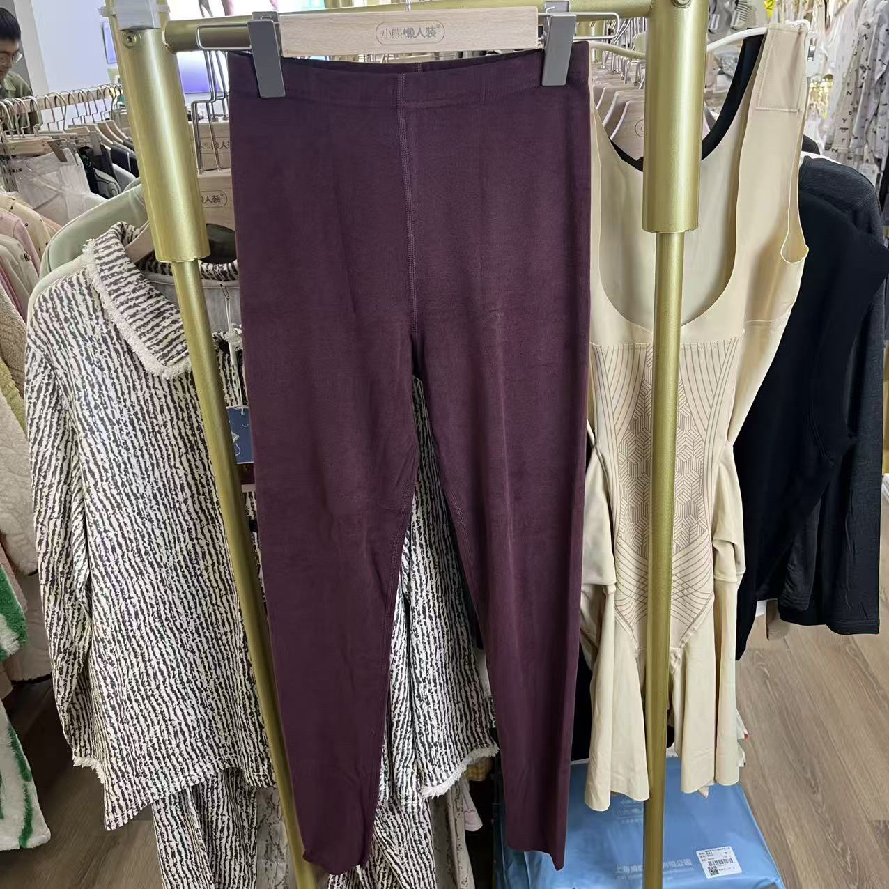 2025意715三倍亲肤热能裤发热无痕德绒保暖秋裤紧身女秋冬衬裤