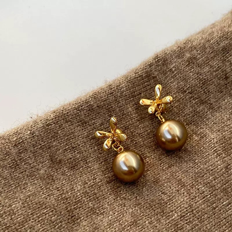 铜合金耳饰 AL7046 法式轻奢高级感咖啡金色经典百搭耳环