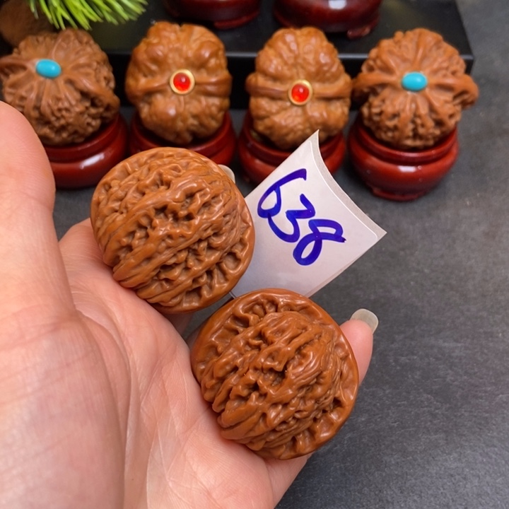 文玩核桃把件39楼下638