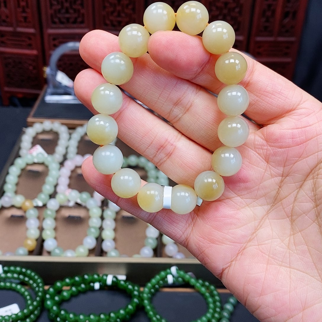 和田玉手串未镶嵌糖白12