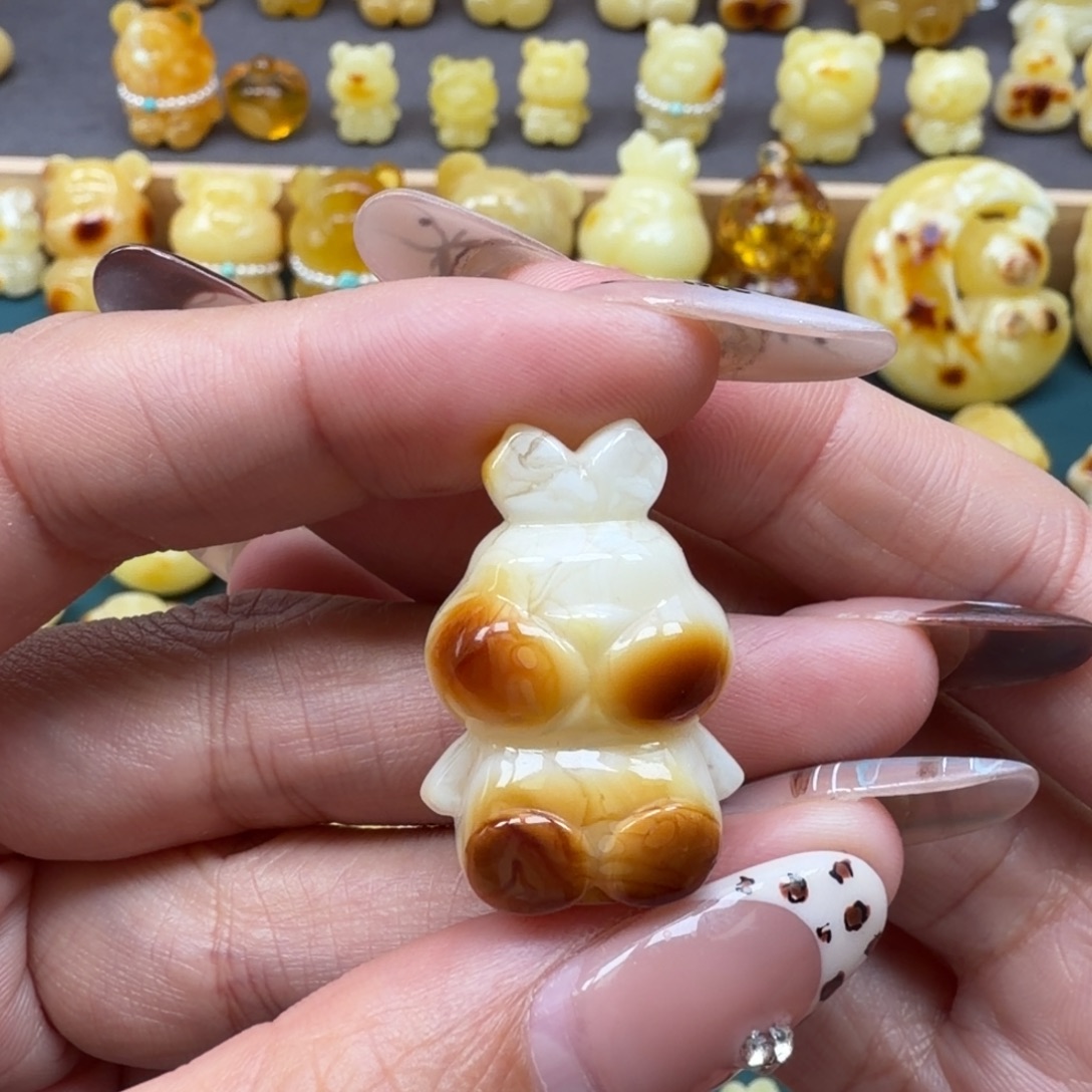 蜜蜡未镶嵌裸石蜜蜡