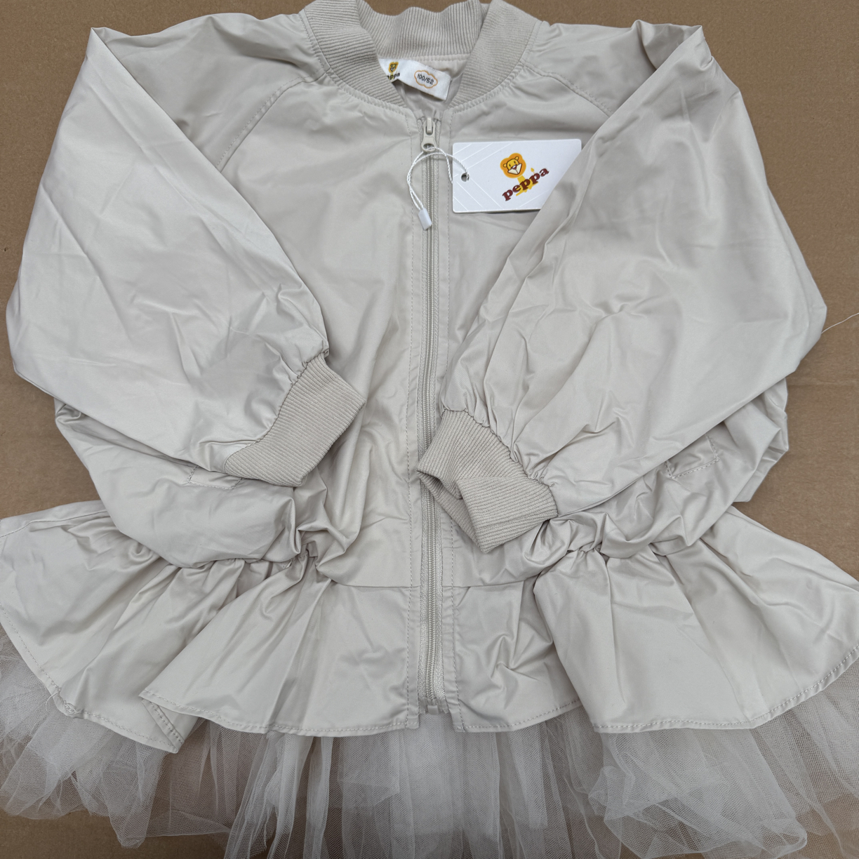 杏色春秋设计感女宝外套