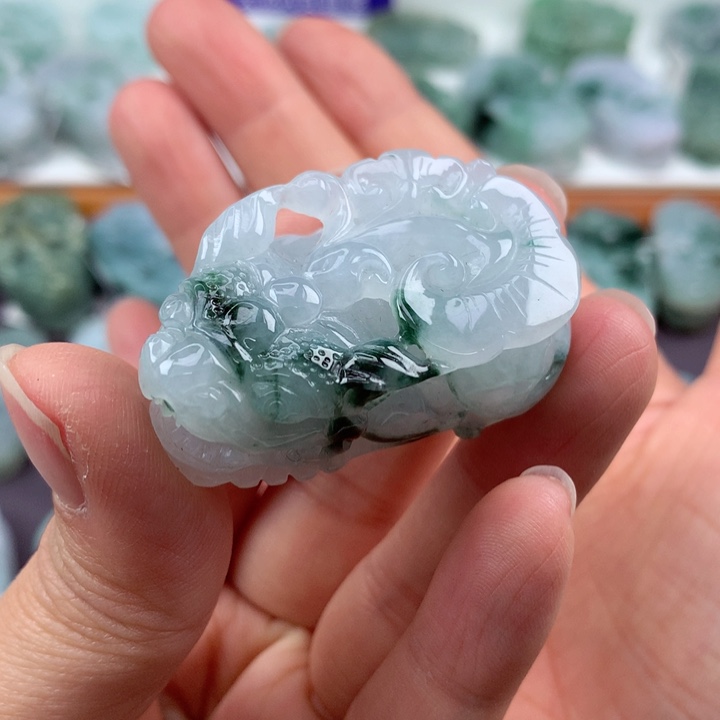 翡翠吊坠(不含链)未镶嵌