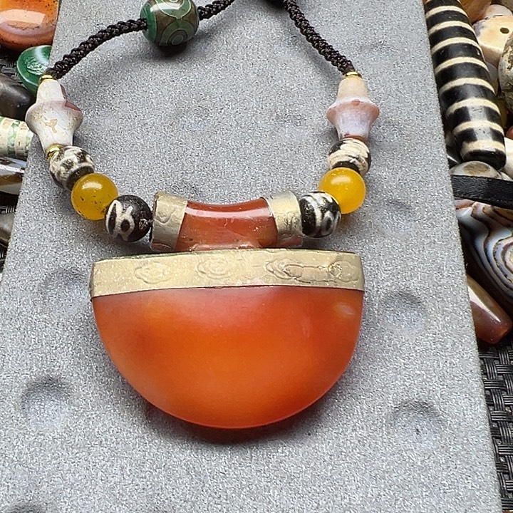 天***@玛瑙/玉髓未镶嵌手链