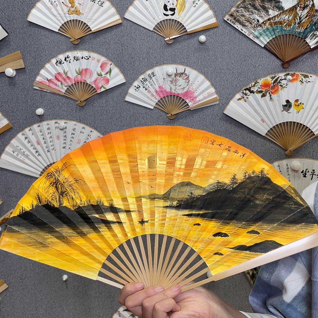 国画8寸玉竹-纯手绘-文玩扇骨（默认粘好）