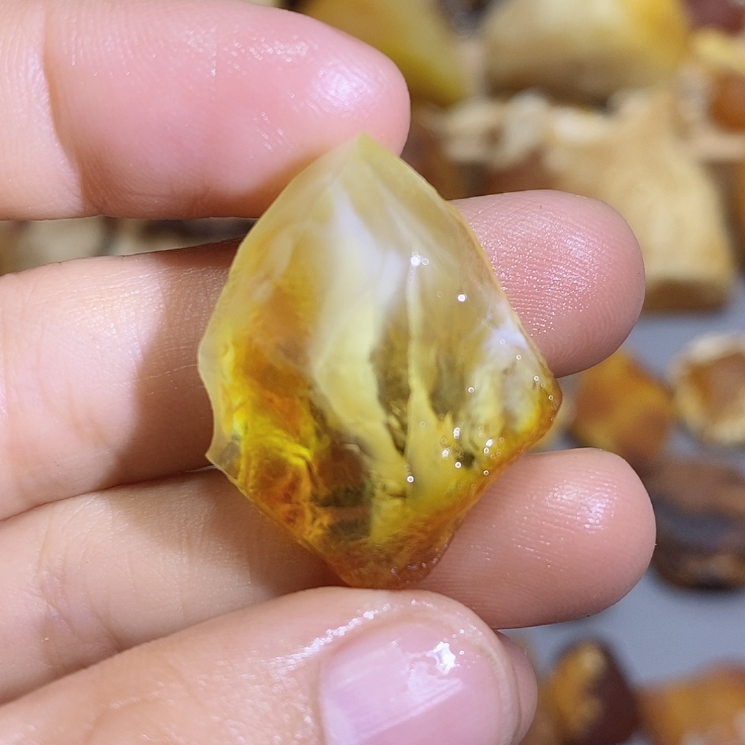 定制琥珀蜜蜡原石